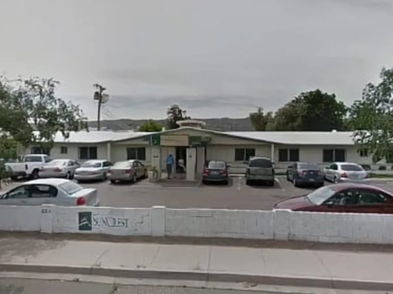 Suncrest Healthcare Center - Nursing Home in Phoenix, AZ photo 1