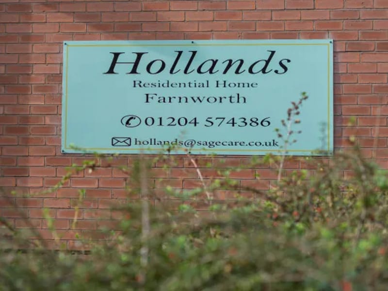 Hollands Care Home in Bolton, England photo 2