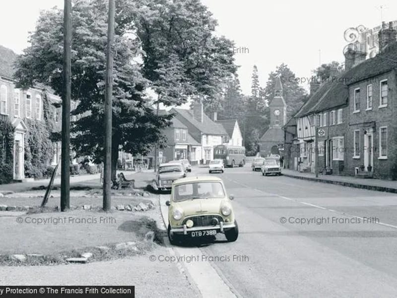 Wendover House in Aylesbury, England photo 3