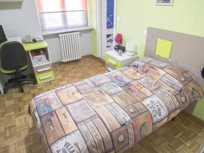 Beasain, Piso Tutelado - Hogar de Ancianos in Madrid, Madrid photo 1