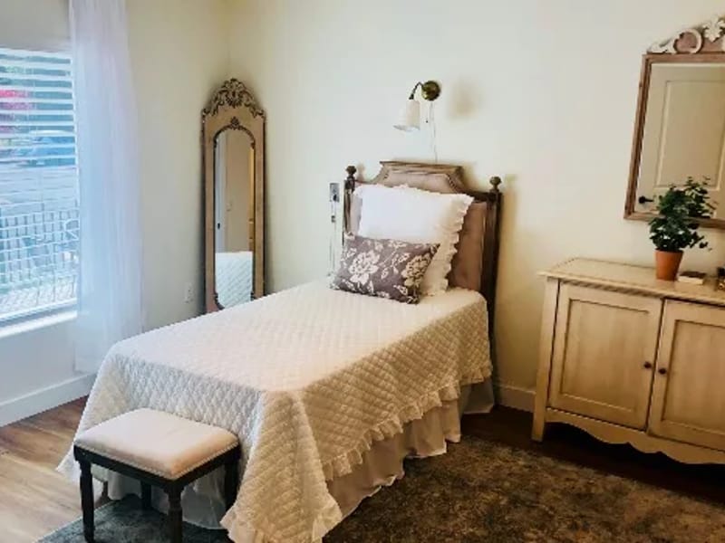 Aveena Memory Care - Assisted Living in Boring, OR photo 3