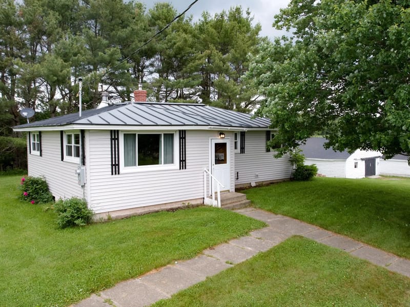 410 Meadow Road - Assisted Living in Hampden, ME photo 2