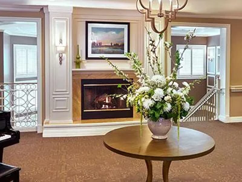 Angeles Assisted Living - Assisted Living in North Hills, CA photo 2