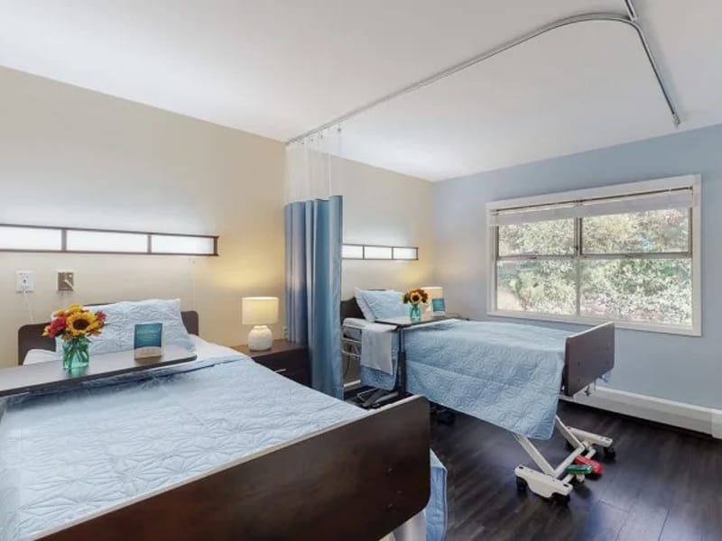 ATHOME HEALTHCARE TEAM - PENINSULA LLC - Home Health Nursing in Burlingame, CA photo 2