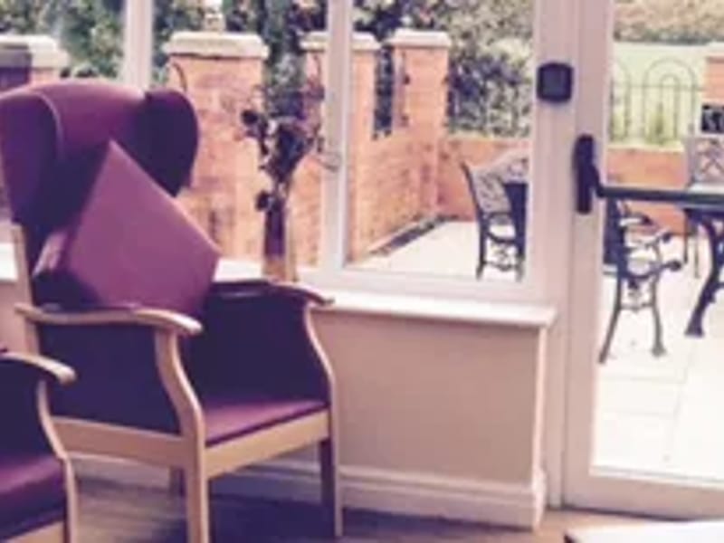 Nicholas House Care Home - Nursing Home in Doncaster, England photo 2