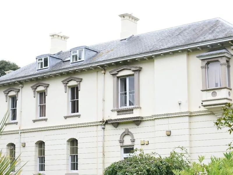 Waters Park House - Assisted Living in Plymouth, England photo 2