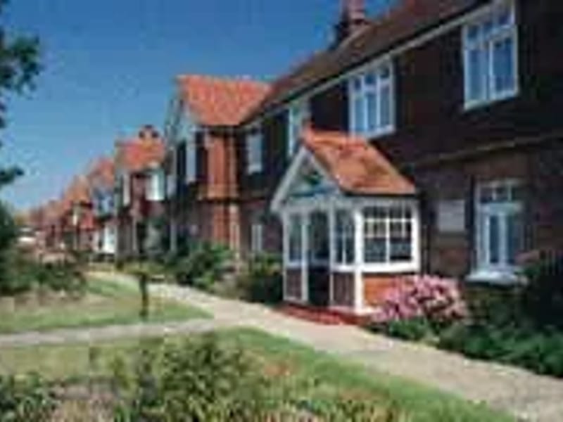 Queen Alexandra Cottage Homes - Assisted Living in Eastbourne, England photo 2