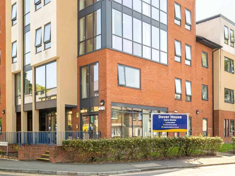 Riverlea House - Assisted Living in Dover, England photo 2