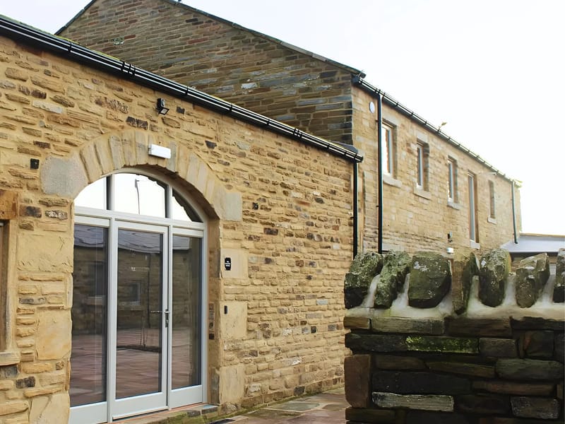 Gain Lane Farm Apartments - Assisted Living in Bradford, England photo 2