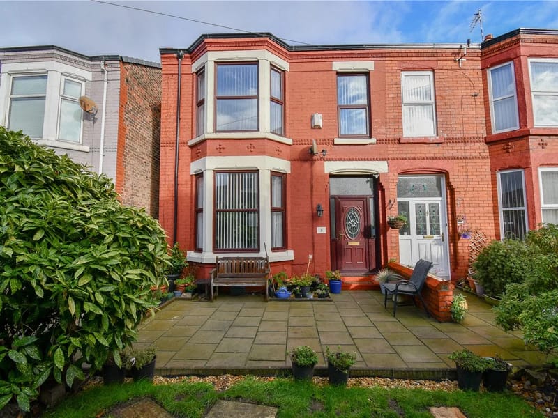 Oaklands Grange - Nursing Home in Wallasey, England photo 1