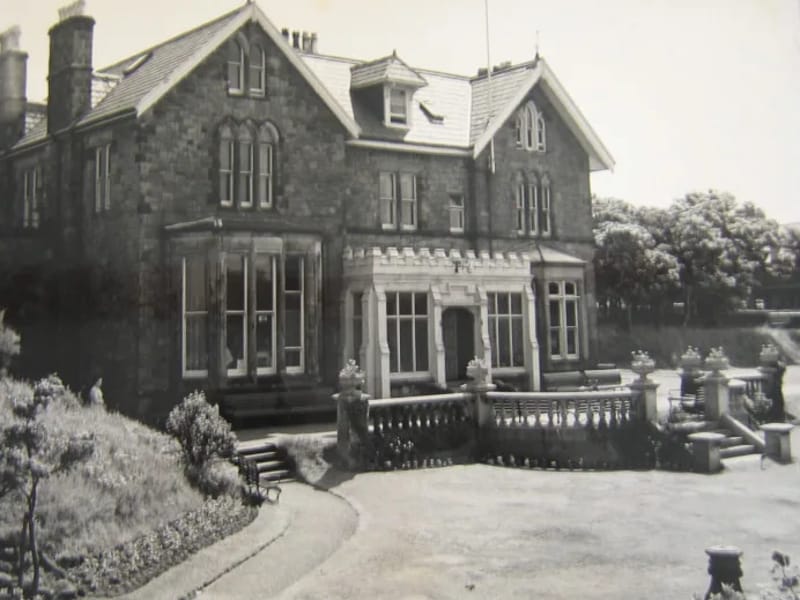 Oaklands Grange - Nursing Home in Wallasey, England photo 2