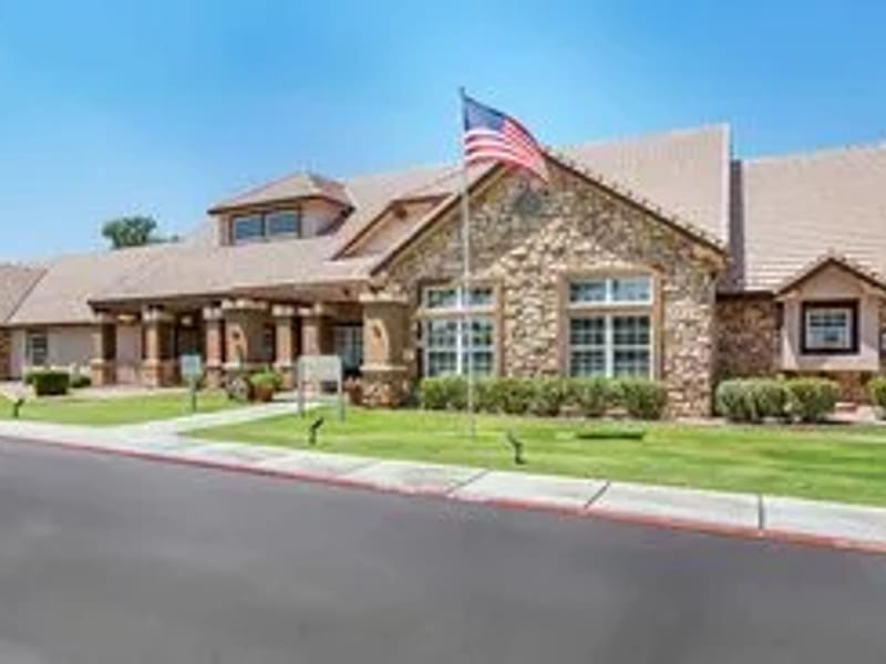 Whitewing Mansion Family Care - Assisted Living in Gilbert, AZ photo 2