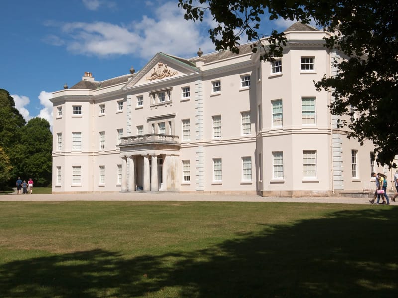Manor House - Assisted Living in Plymouth, England photo 3