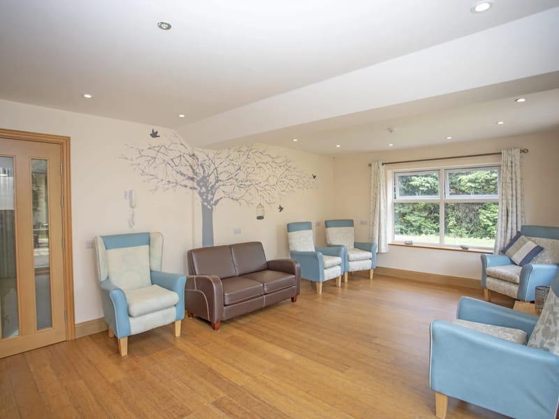 Orchard Manor View in Leicester, England photo 2