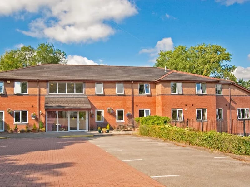 Pexton Grange in Sheffield, England photo 1