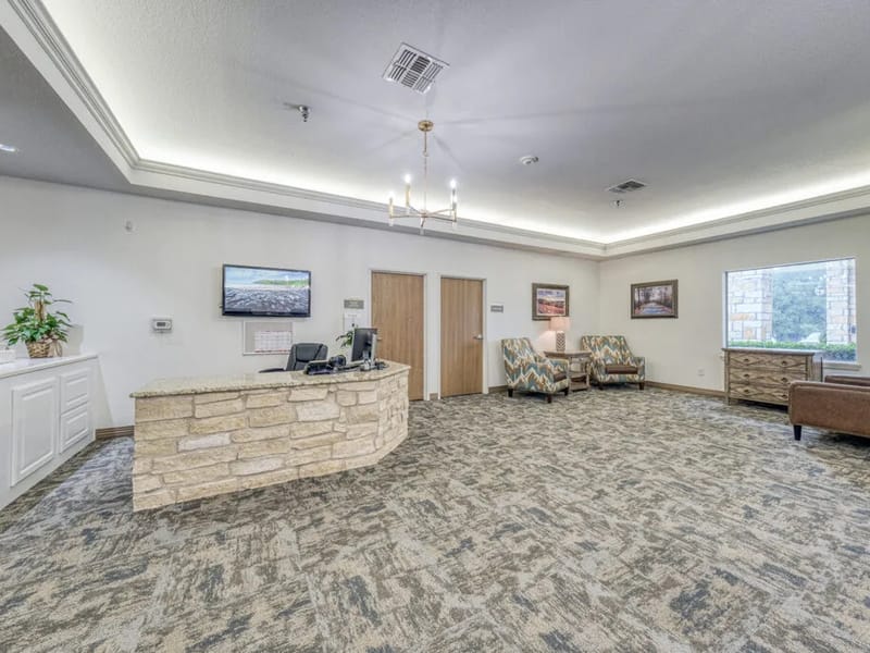 College Park Rehabilitation and Care Center - Nursing Home in Weatherford, TX photo 3