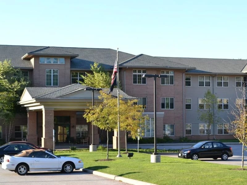 Emerald Village Senior Living - Assisted Living in North Olmsted, OH photo 3