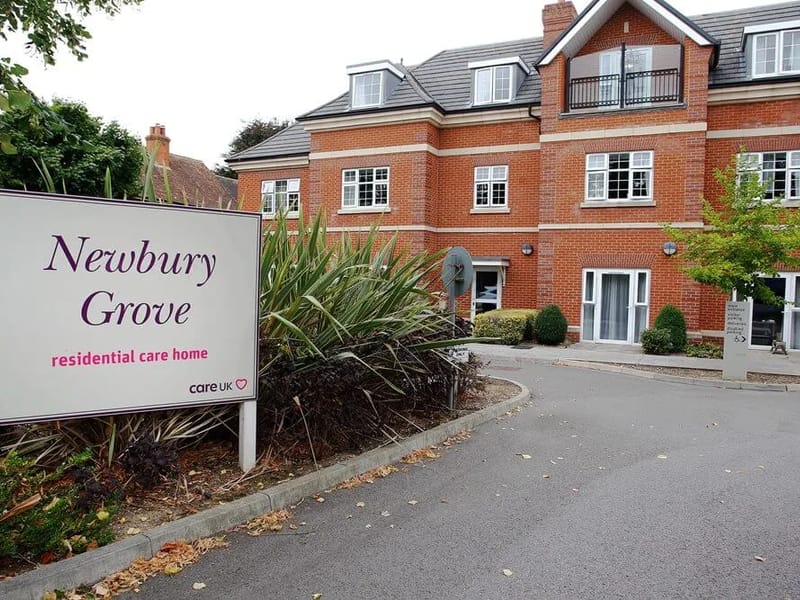 Newbury Grove - Nursing Home in Newbury, England photo 1