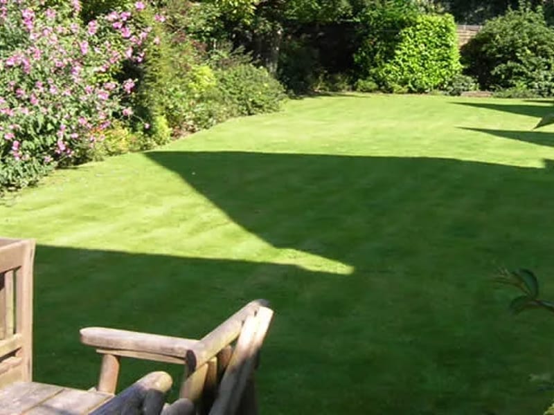 Rosegarland Residential Care Home - Nursing Home in Bradford, England photo 3