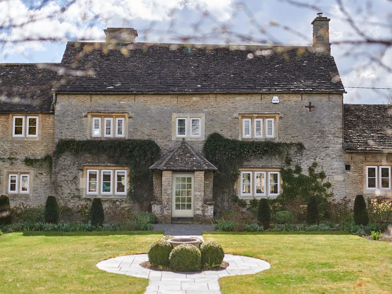 Rainbow Trust Offices at Church Farm in Chippenham, England photo 1
