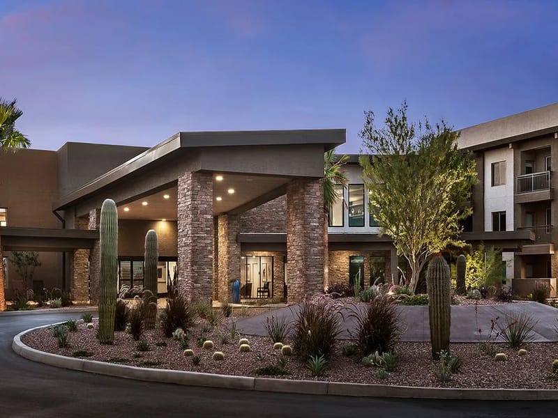 Arrowhead Senior Living - Assisted Living in Glendale, AZ photo 3