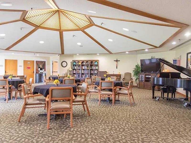 Manor of the Plains - Assisted Living in Dodge City, KS photo 1