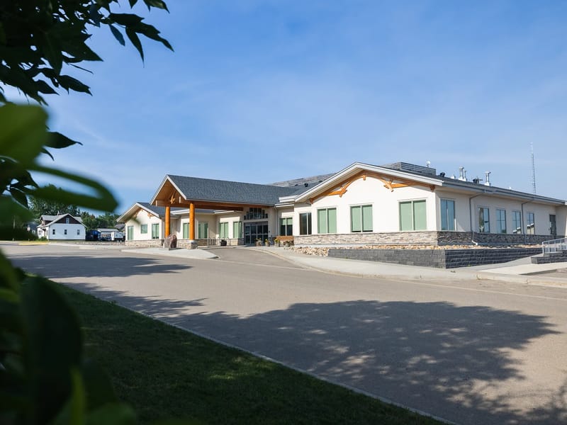 CENTRAL PEACE HEALTH COMPLEX - Hospital in Spirit River, AB photo 3