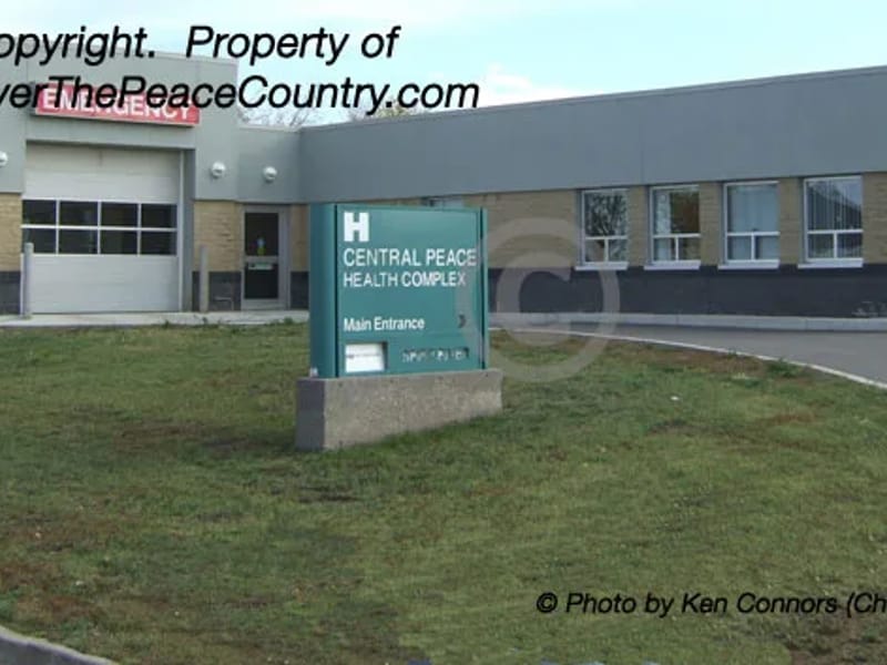 CENTRAL PEACE HEALTH COMPLEX - Hospital in Spirit River, AB photo 2