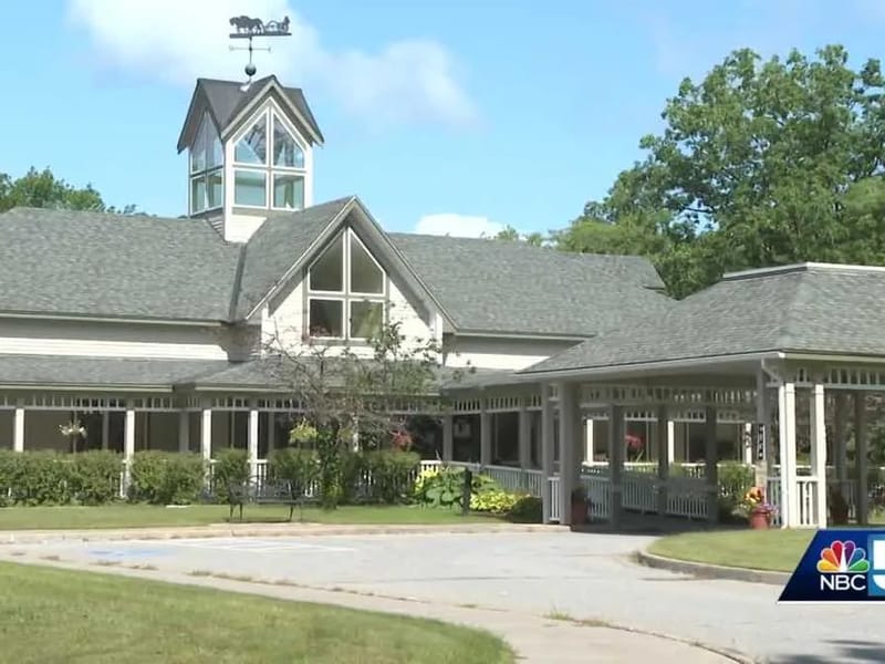 Hampton Terrace Care Centre - Nursing Home in Burlington, ON photo 1