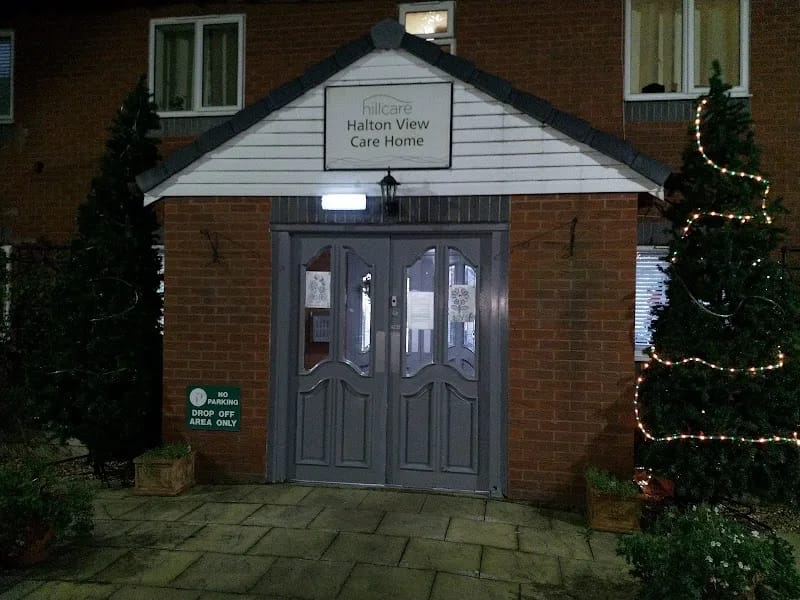 Halton View Care Home - Nursing Home in Widnes, England photo 2