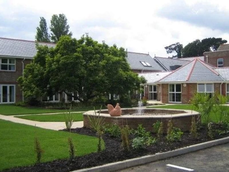 Bradshaw Lodge - Nursing Home in Bognor Regis, England photo 2
