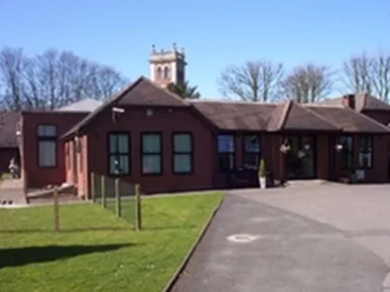 Kings Bromley Care Home - Nursing Home in Burton On Trent, England photo 3