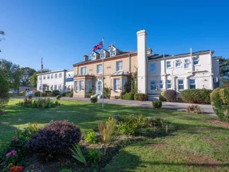 Kirkley Manor - Nursing Home in Lowestoft, England photo 2
