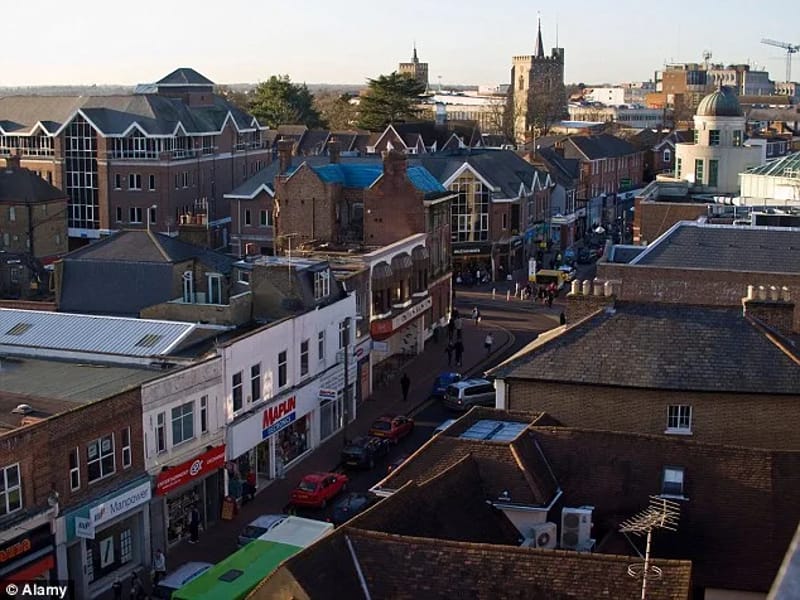 EagleCrest - Assisted Living in Watford, England photo 2