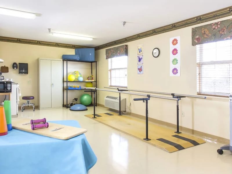 Eufaula Manor Nursing and Rehabilitation Center — Nursing Home, Eufaula, OK · photo 3