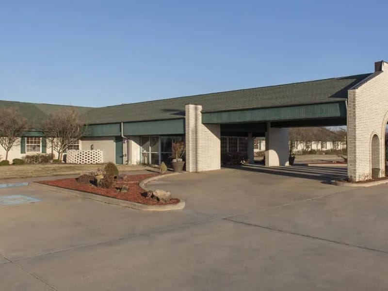 Eufaula Manor Nursing and Rehabilitation Center — Nursing Home, Eufaula, OK · photo 1