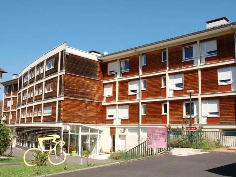 Ehpad Du Chi Du Vallon - EHPAD in MARCILLAC VALLON, Occitanie photo 3