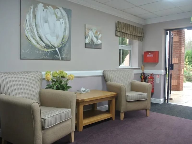 Alpine Lodge - Nursing Home in Sheffield, England photo 2