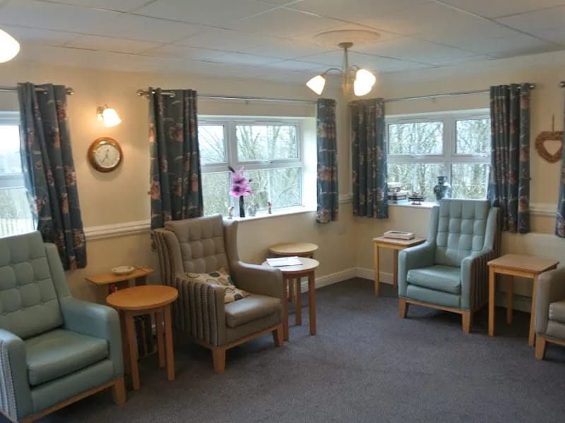 Alpine Lodge - Nursing Home in Sheffield, England photo 7