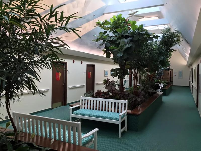 Apple Tree Assisted Living - Assisted Living in Kaysville, UT photo 2