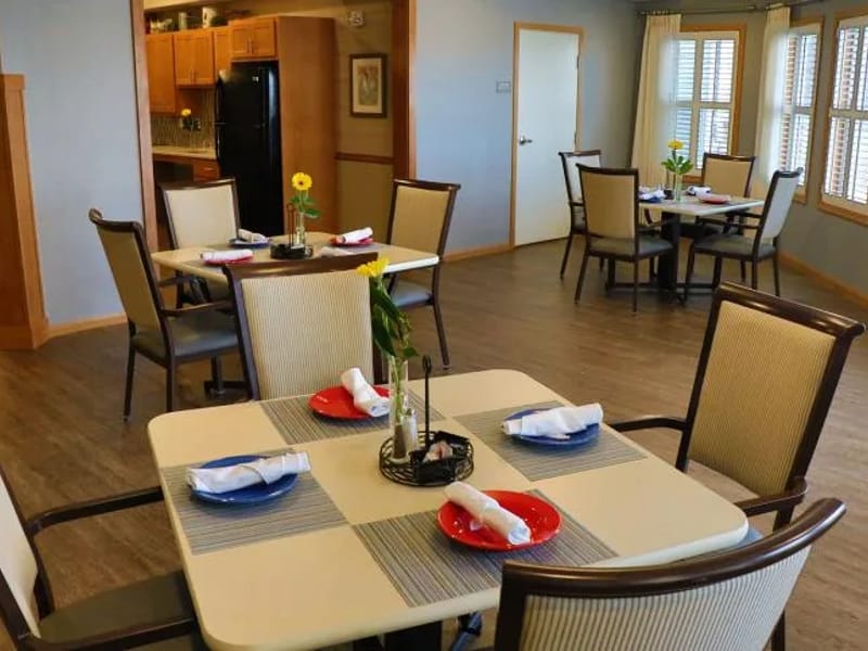 Harrison Bay Senior Living - Assisted Living in Mound, MN photo 3