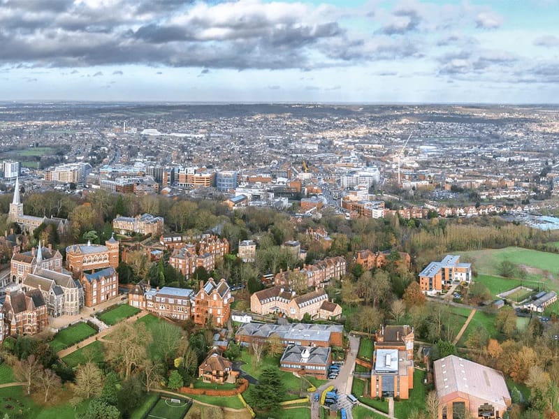 The Laurels in Harrow, England photo 2