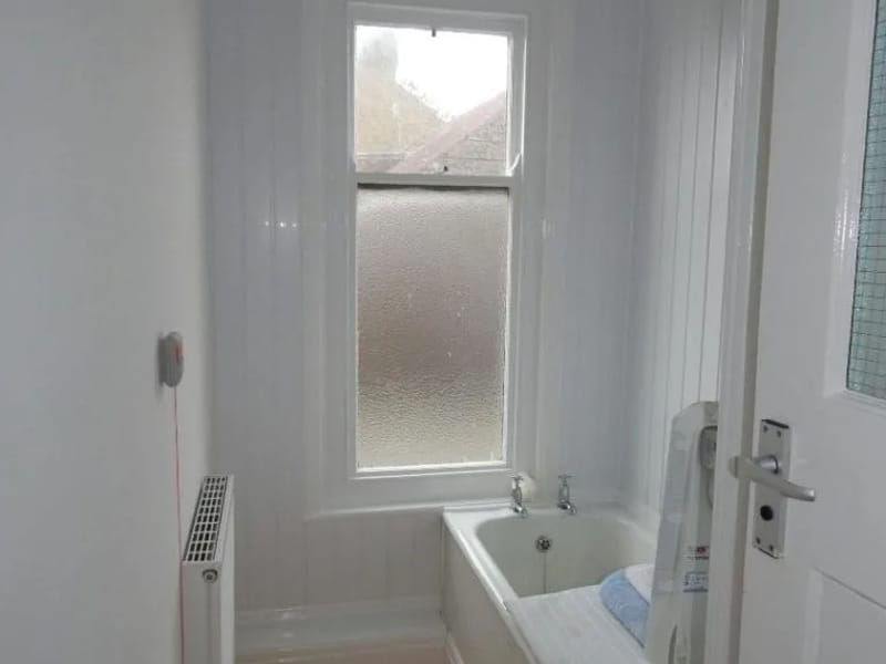 The Old Farm House Residential Home - Nursing Home in Canterbury, England photo 3