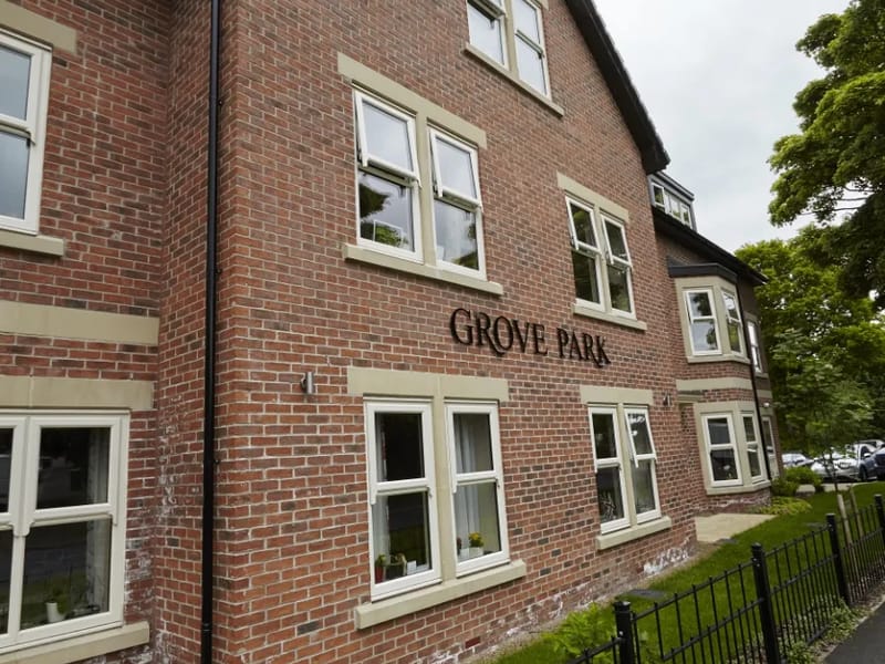 Grove Park Care Home - Nursing Home in Leeds, England photo 3