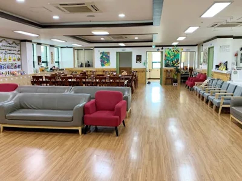 경남노인통합지원센터 - 요양원 in 창원시, 경상남도 photo 2