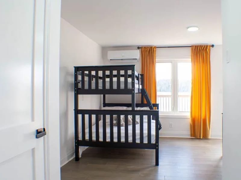 Lotus Manor - Assisted Living in Woking, England photo 4