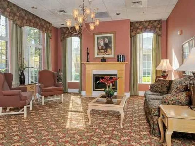 Sea Breeze Retreat 3 - Assisted Living in Lawrenceville, GA photo 2