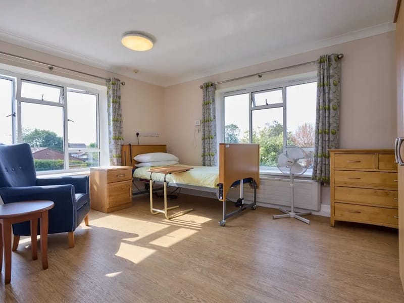 Woodlands - Nursing Home in Kings Lynn, England photo 3