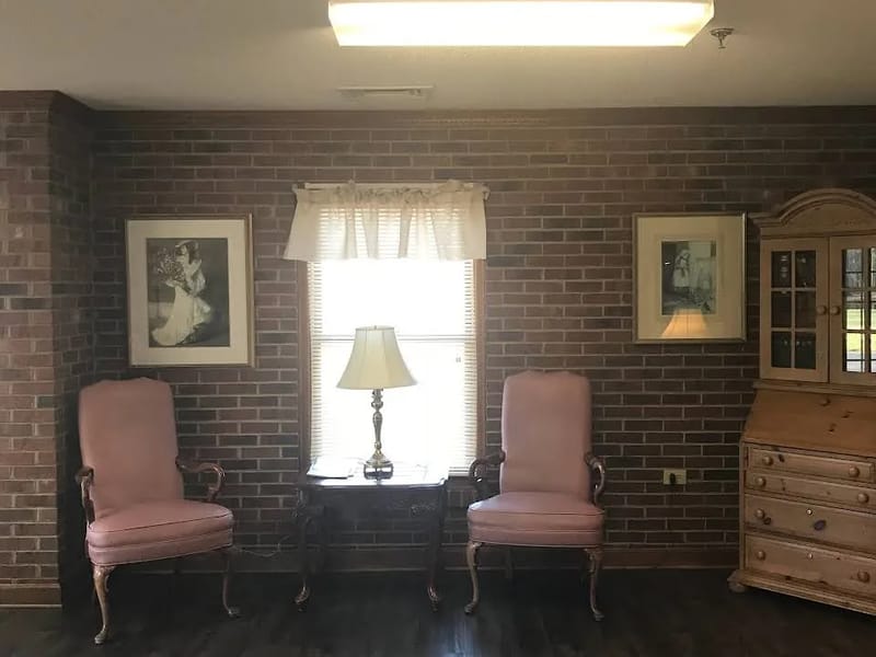 Monroe Manor Assisted Living Building Ii - Assisted Living in Monroe, NC photo 3