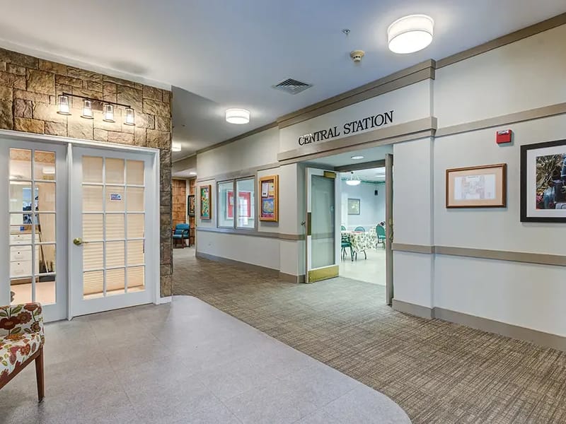 Arden Courts (avon) — Assisted Living, Avon, CT · photo 2